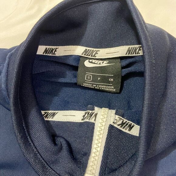 NIKE Navy + White Stripe Full Zip Jacket Small Athletic Track Suit Jacket - Picture 7 of 12